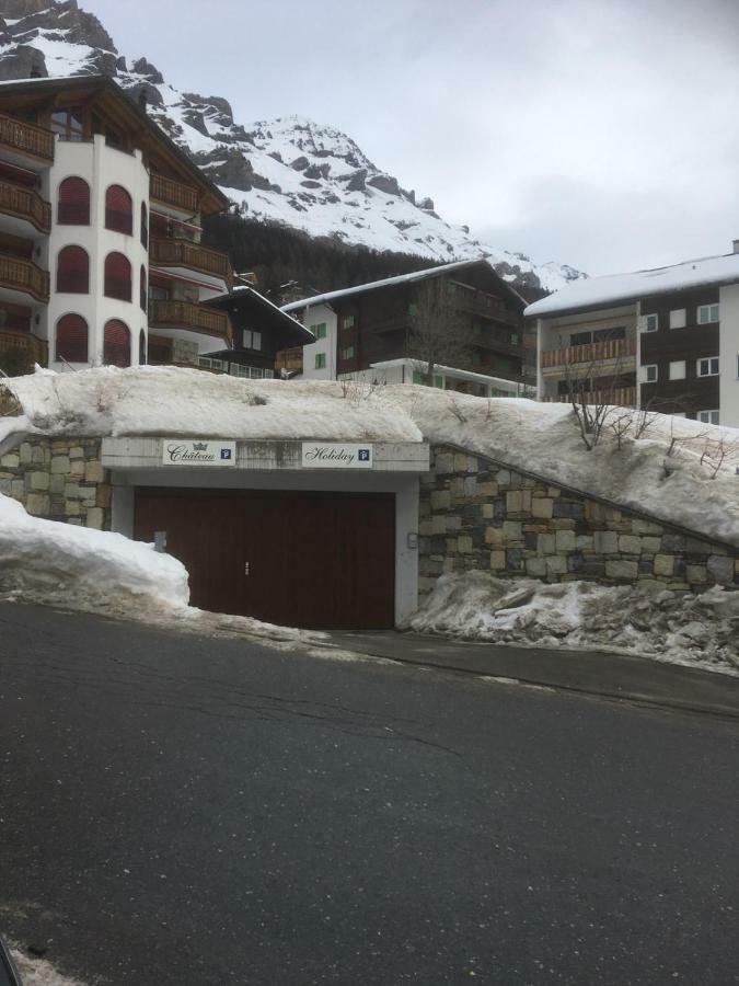 Holiday 87 Leukerbad Exteriér fotografie